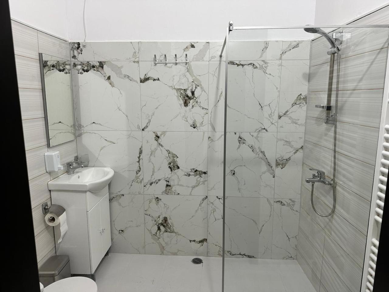 Guest House Memushi Αργυρόκαστρο Εξωτερικό φωτογραφία