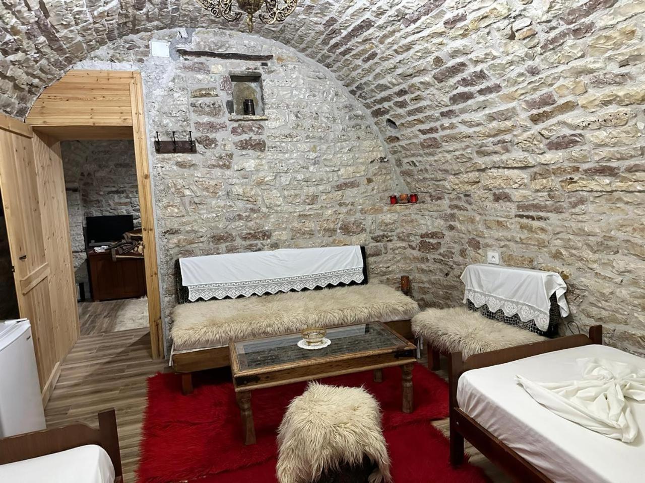 Guest House Memushi Αργυρόκαστρο Εξωτερικό φωτογραφία